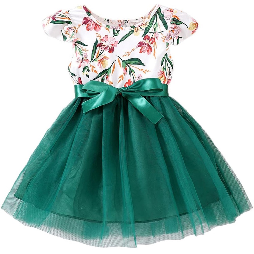 Brand new kids dress size 5/6